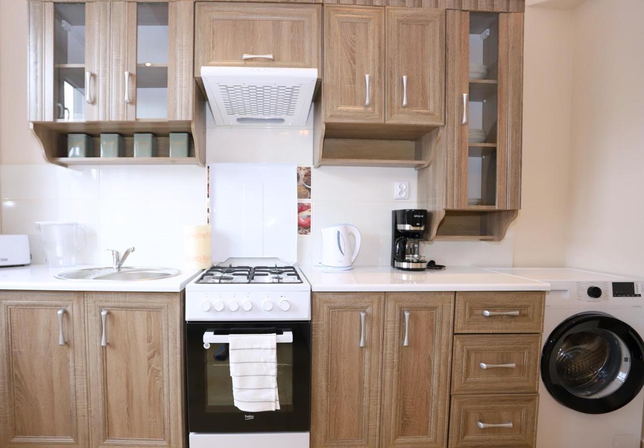 Apartament Stary Zdroj Walbrzych Ngoại thất bức ảnh