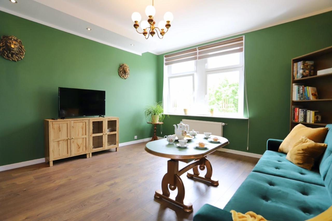 Apartament Stary Zdroj Walbrzych Ngoại thất bức ảnh